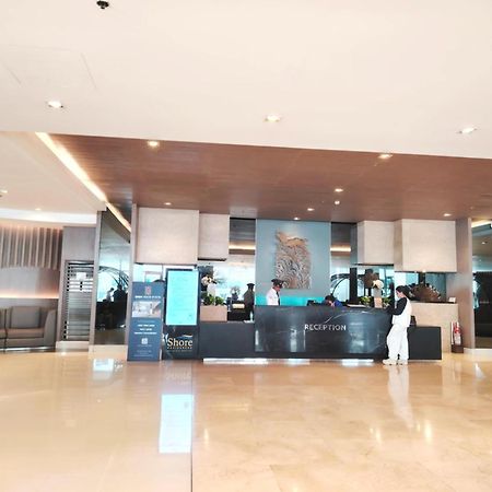 Shore One Condotel At Mall Of Asia, Philippines Pasay Exterior photo