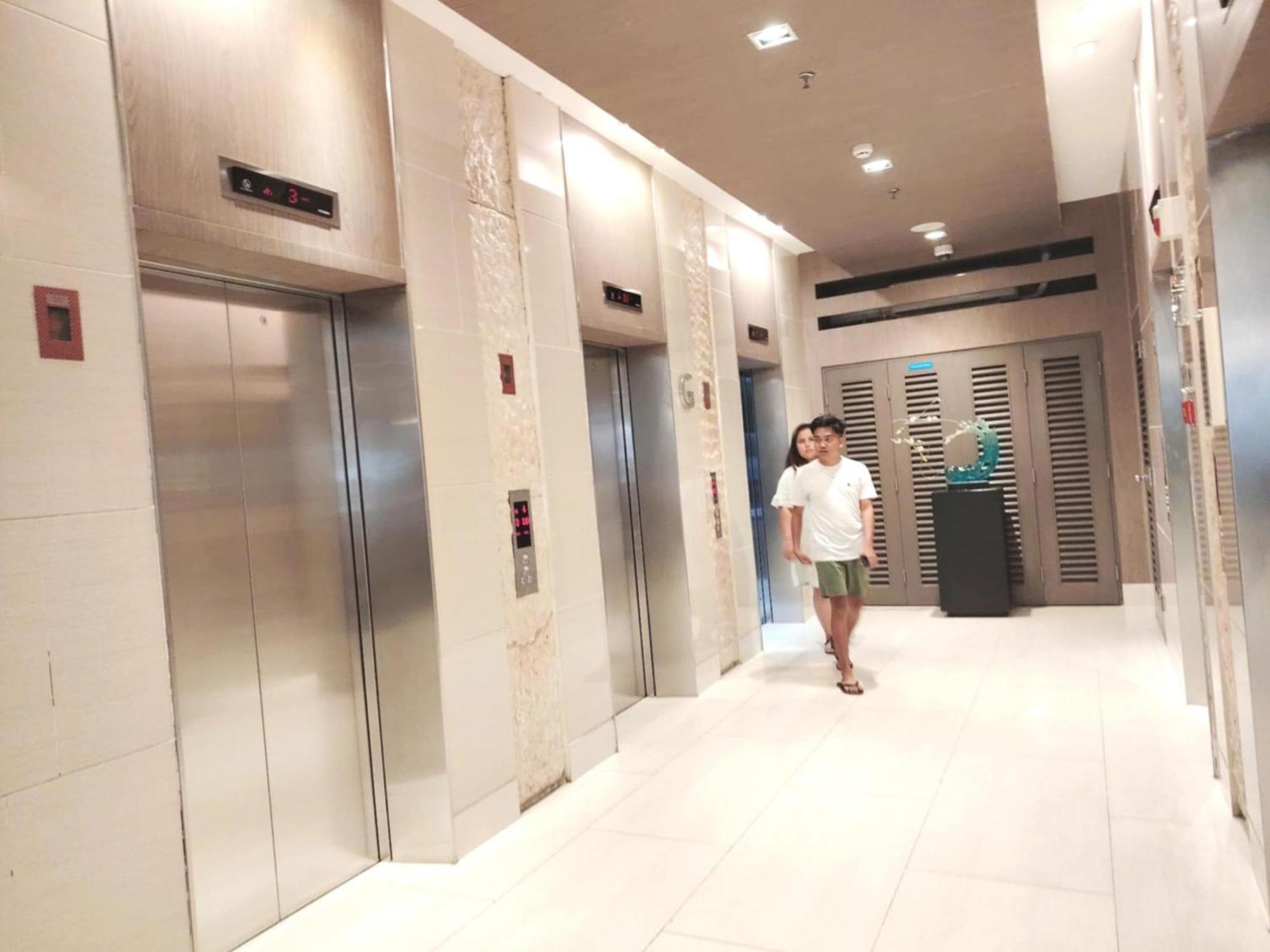 Shore One Condotel At Mall Of Asia, Philippines Pasay Exterior photo
